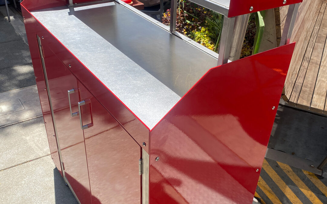 Restaurant Serving Station